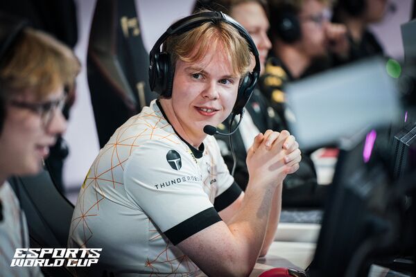 Sauna Overwatch 2 Player Profile: Finnish DPS Star Dominating the Esports Scene
