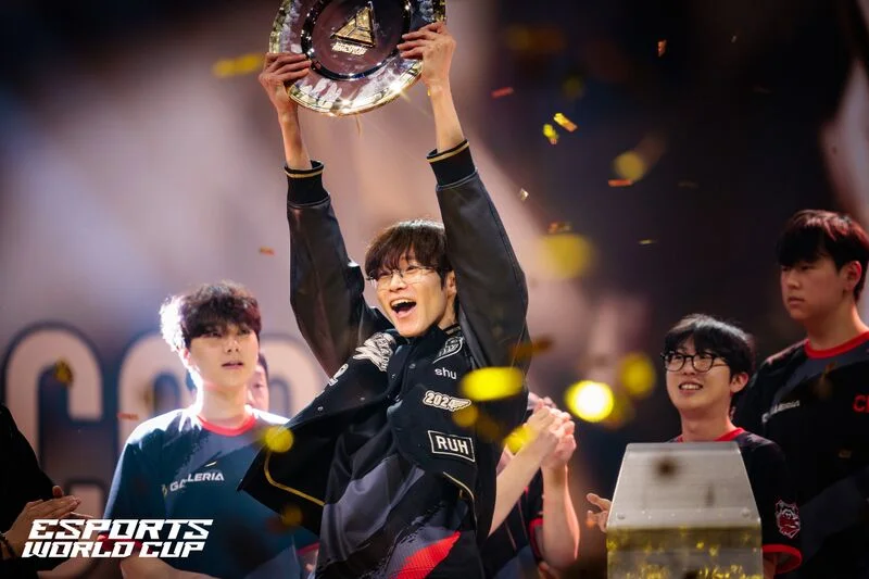 Shu Overwatch 2 Player Spotlight: Career, Teams, Hero Mastery, and Pro Achievements