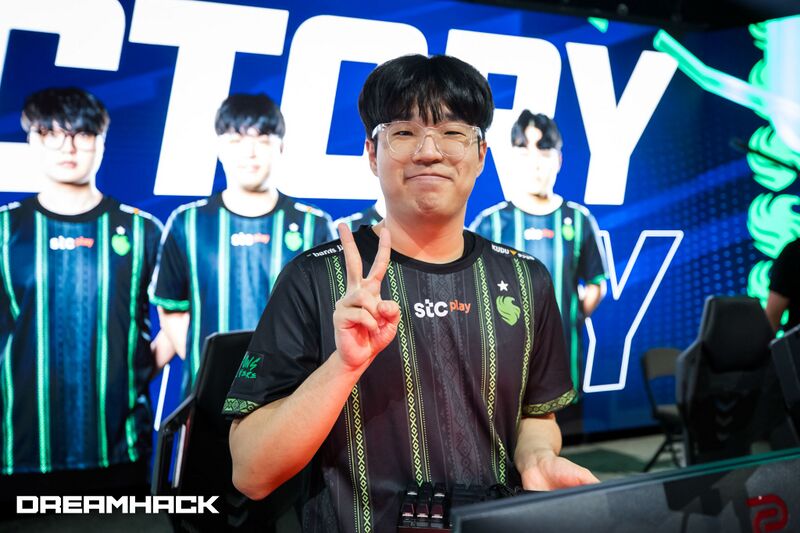 Smurf Overwatch 2 Player: Pro Tank Legend, Career Highlights, and Esports Legacy
